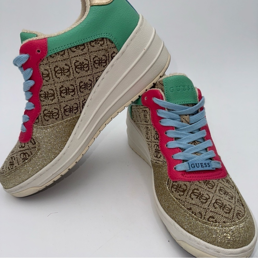 Guess Multicolor Logo Sneakers Sz 8 - Picture 7 of 9